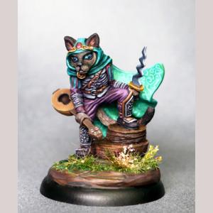 Frankie - Cat Rogue with Dagger